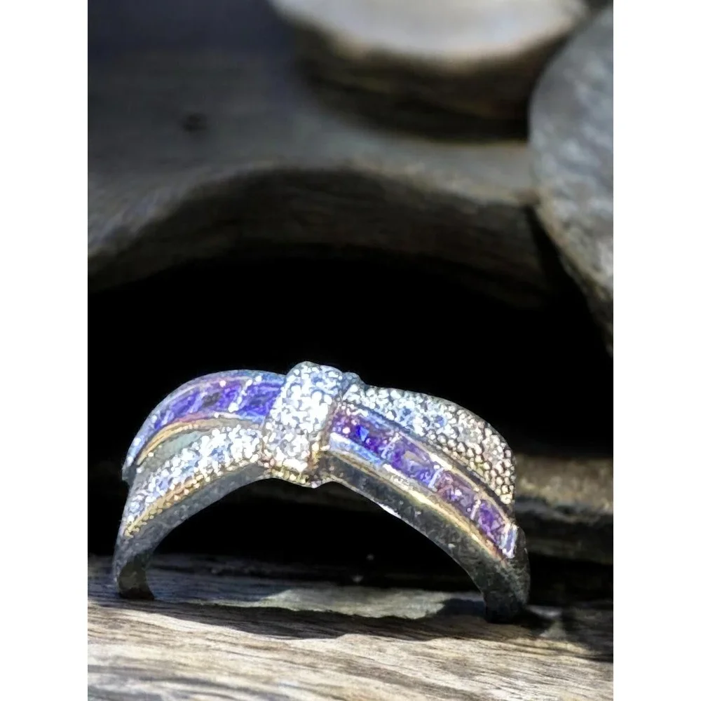 Sparkling Ring Amethyst Cubic Zirconia Sterling Silver Statement Ring Size 7.5 - Picture 2 of 4
